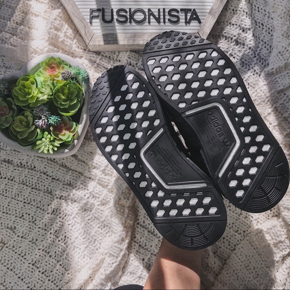 NWT 🍭 Rare Adidas NMD R1 Black Special Edition - Picture 4 of 8